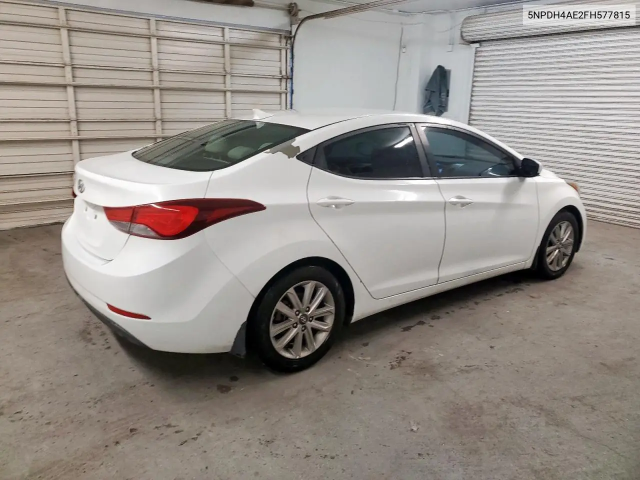 5NPDH4AE2FH577815 2015 Hyundai Elantra Se