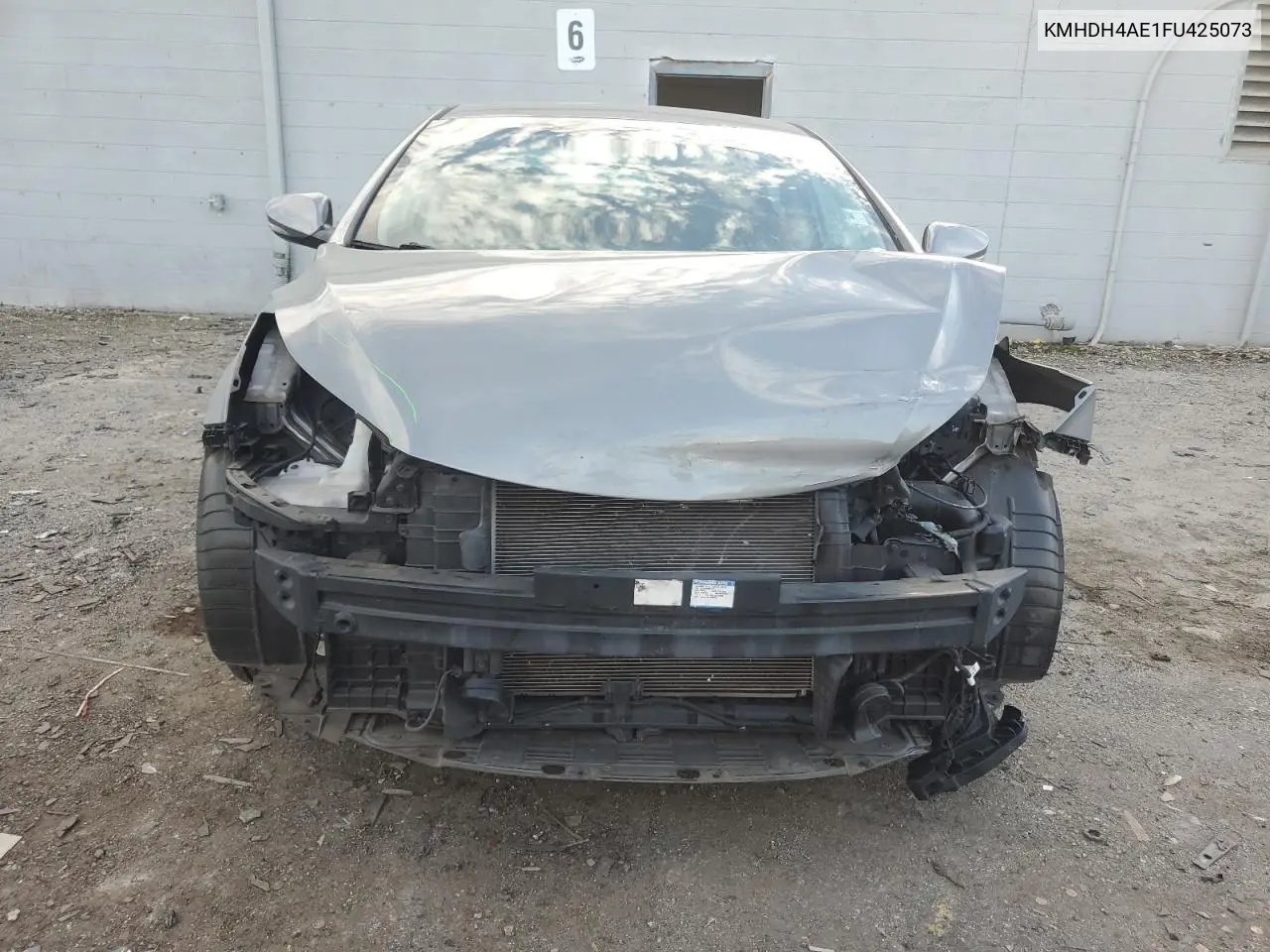 KMHDH4AE1FU425073 2015 Hyundai Elantra Se