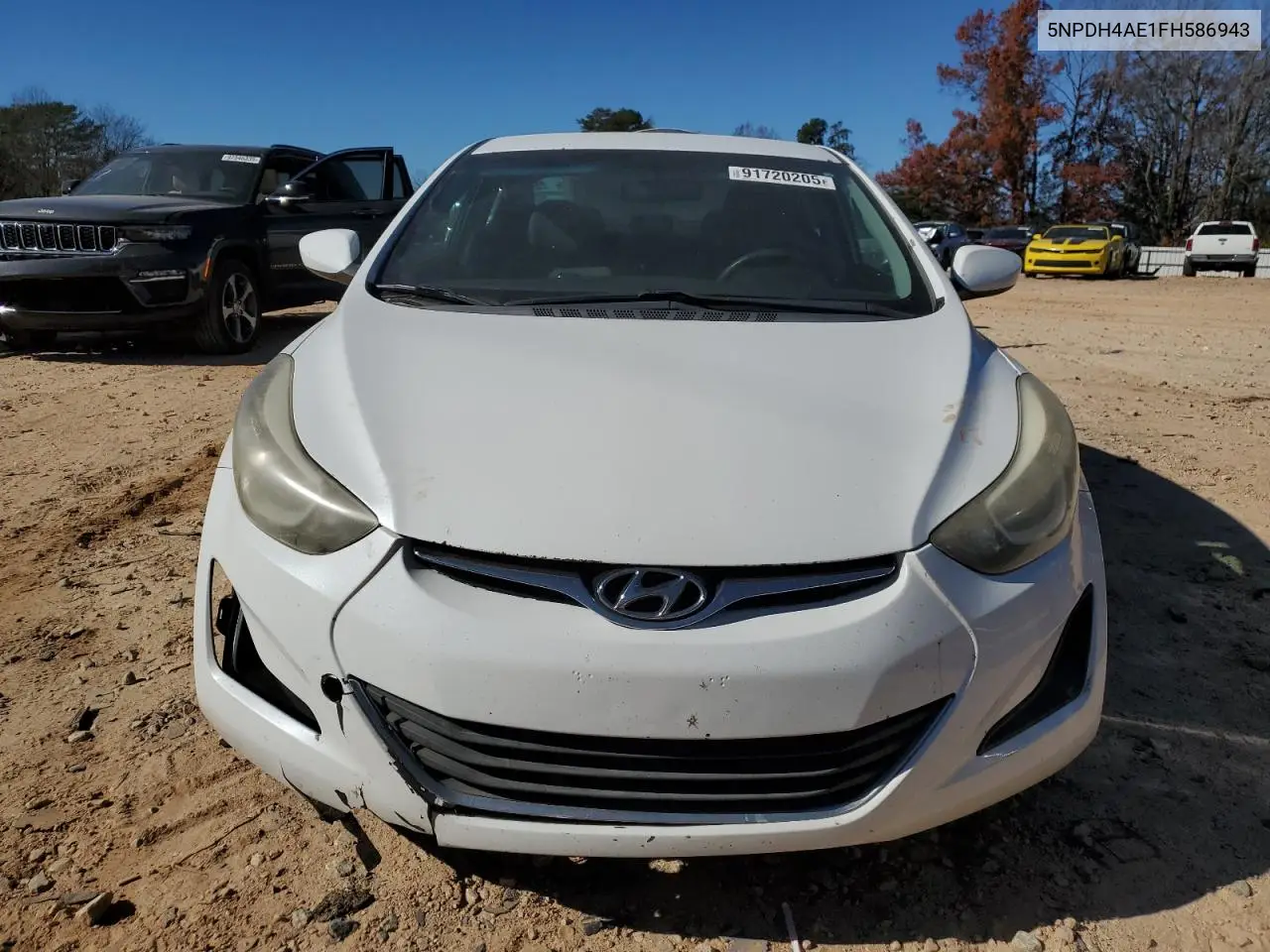 5NPDH4AE1FH586943 2015 Hyundai Elantra Se