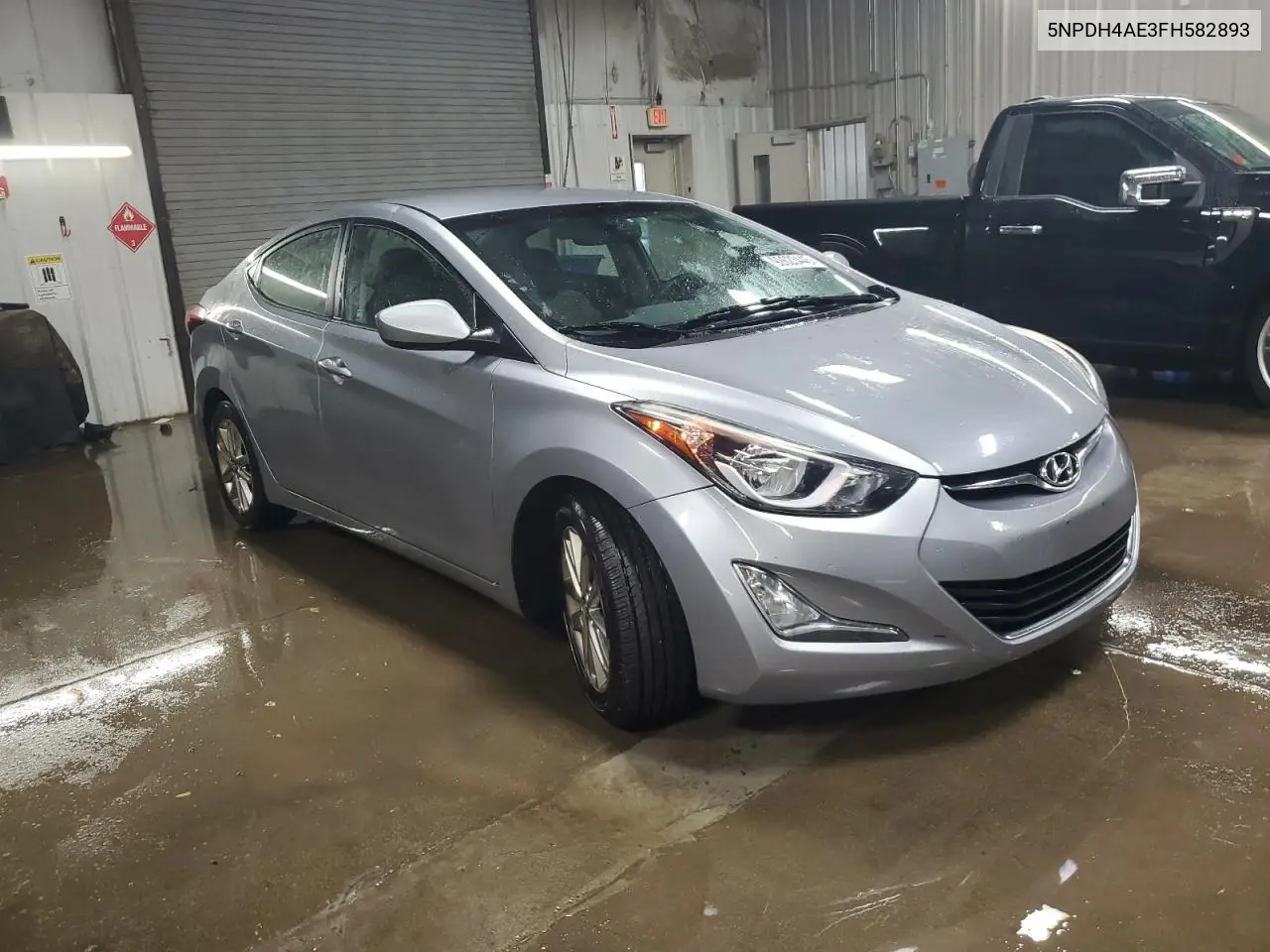 5NPDH4AE3FH582893 2015 Hyundai Elantra Se