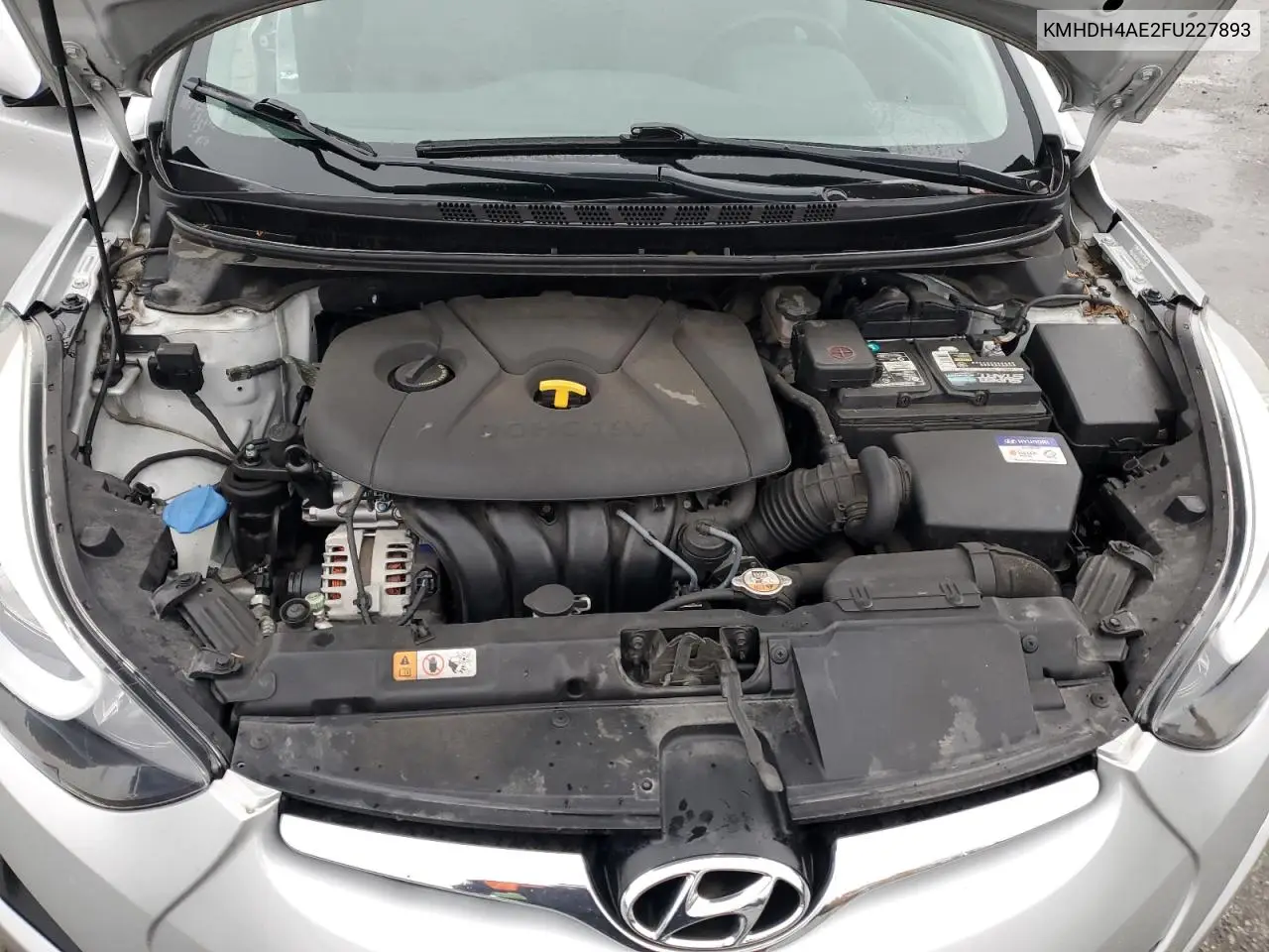 KMHDH4AE2FU227893 2015 Hyundai Elantra Se