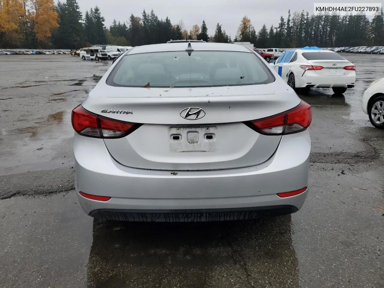 KMHDH4AE2FU227893 2015 Hyundai Elantra Se