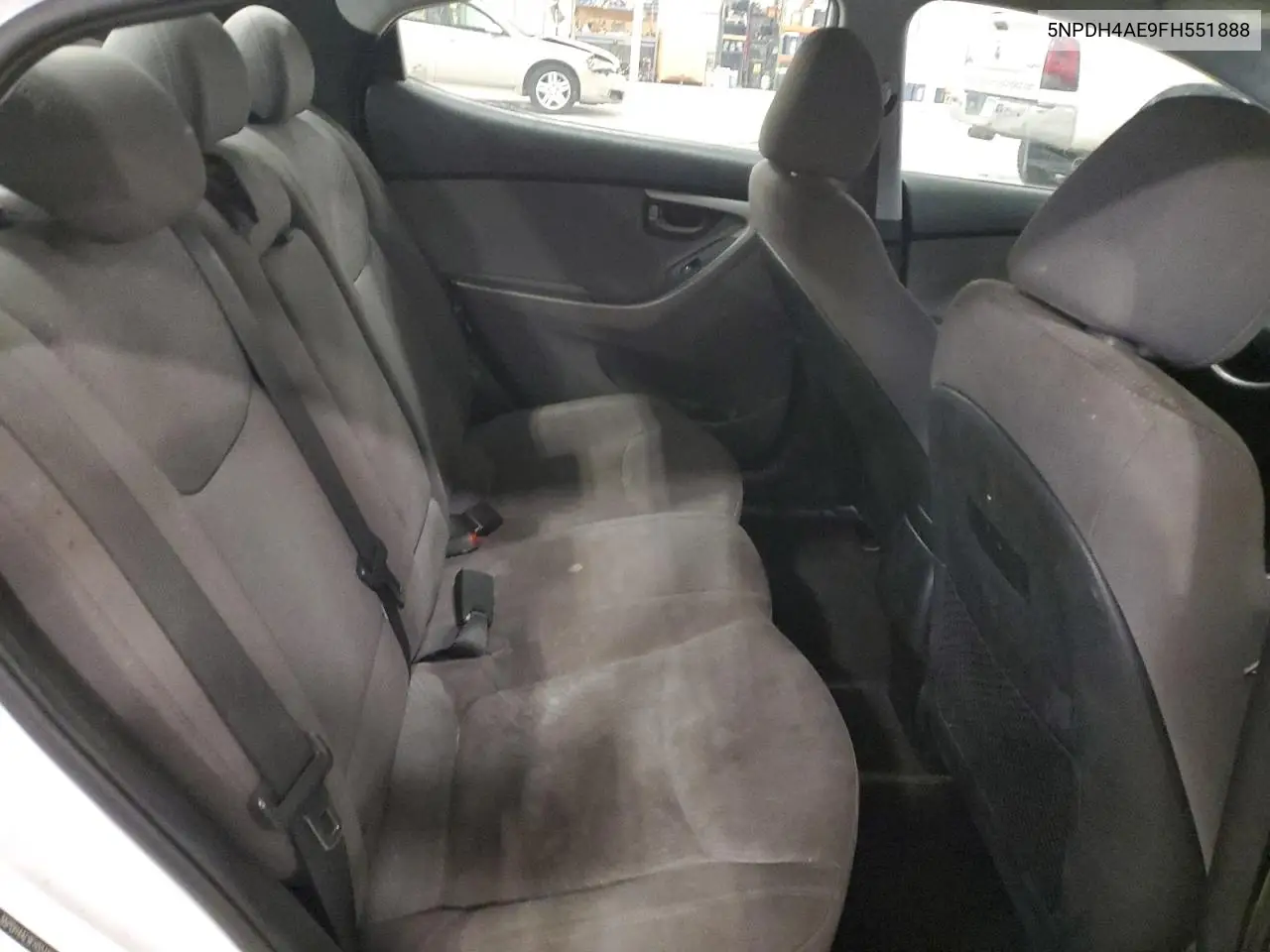 5NPDH4AE9FH551888 2015 Hyundai Elantra Se