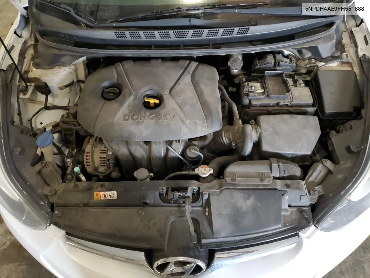 5NPDH4AE9FH551888 2015 Hyundai Elantra Se