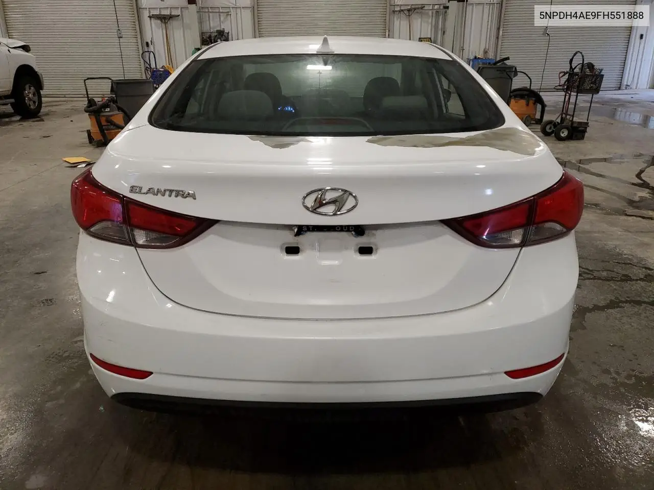 5NPDH4AE9FH551888 2015 Hyundai Elantra Se