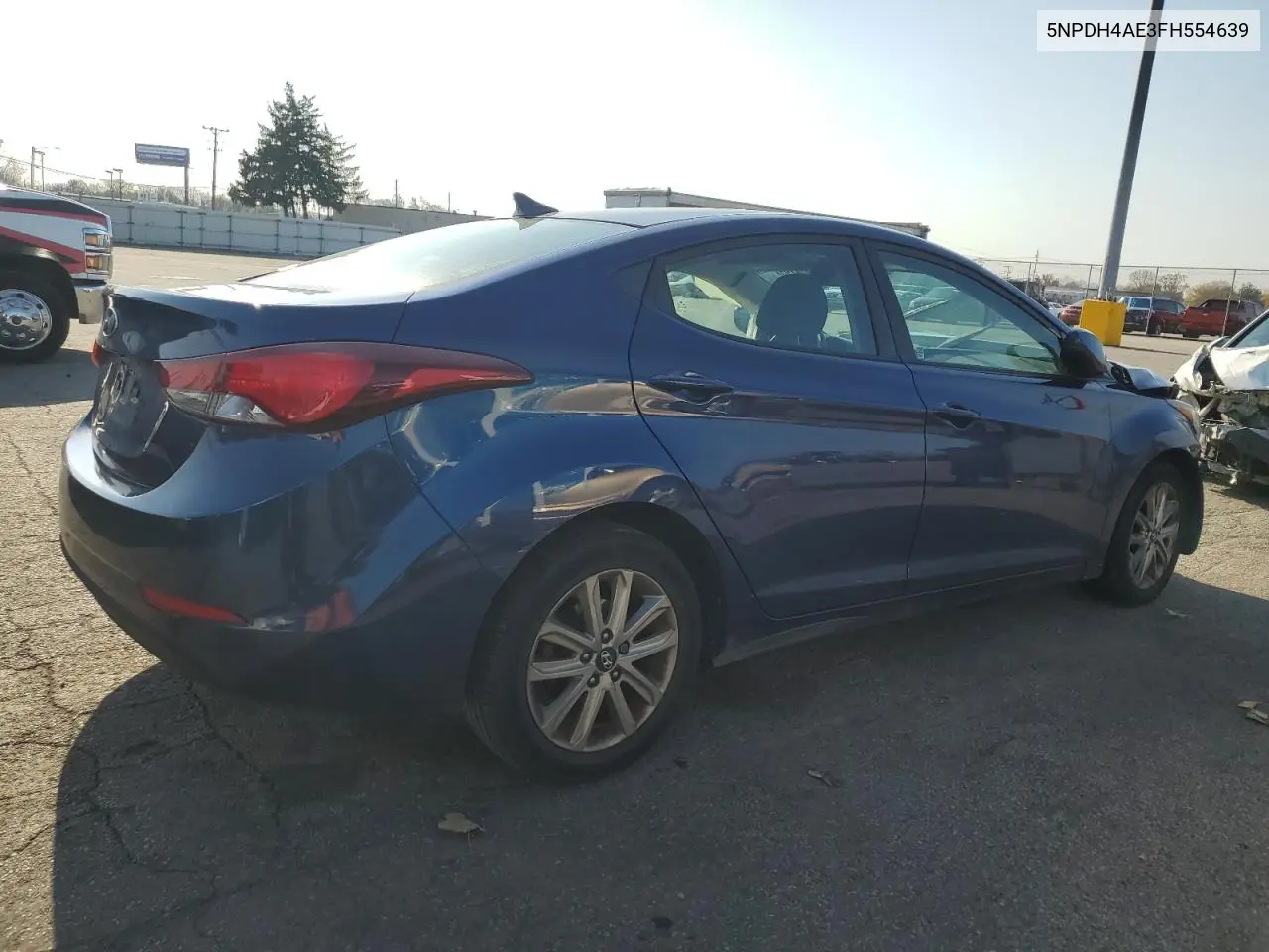 5NPDH4AE3FH554639 2015 Hyundai Elantra Se