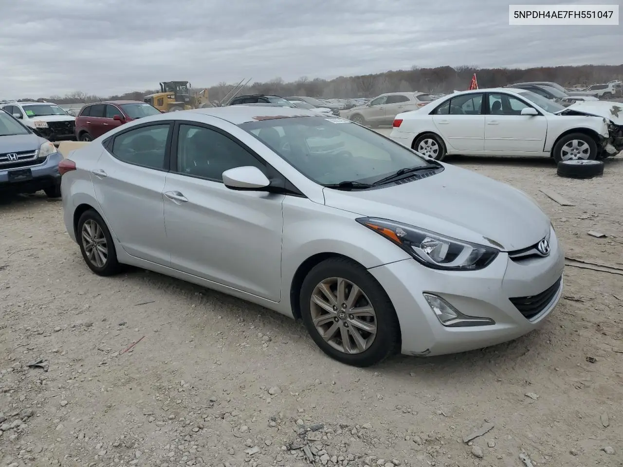 5NPDH4AE7FH551047 2015 Hyundai Elantra Se