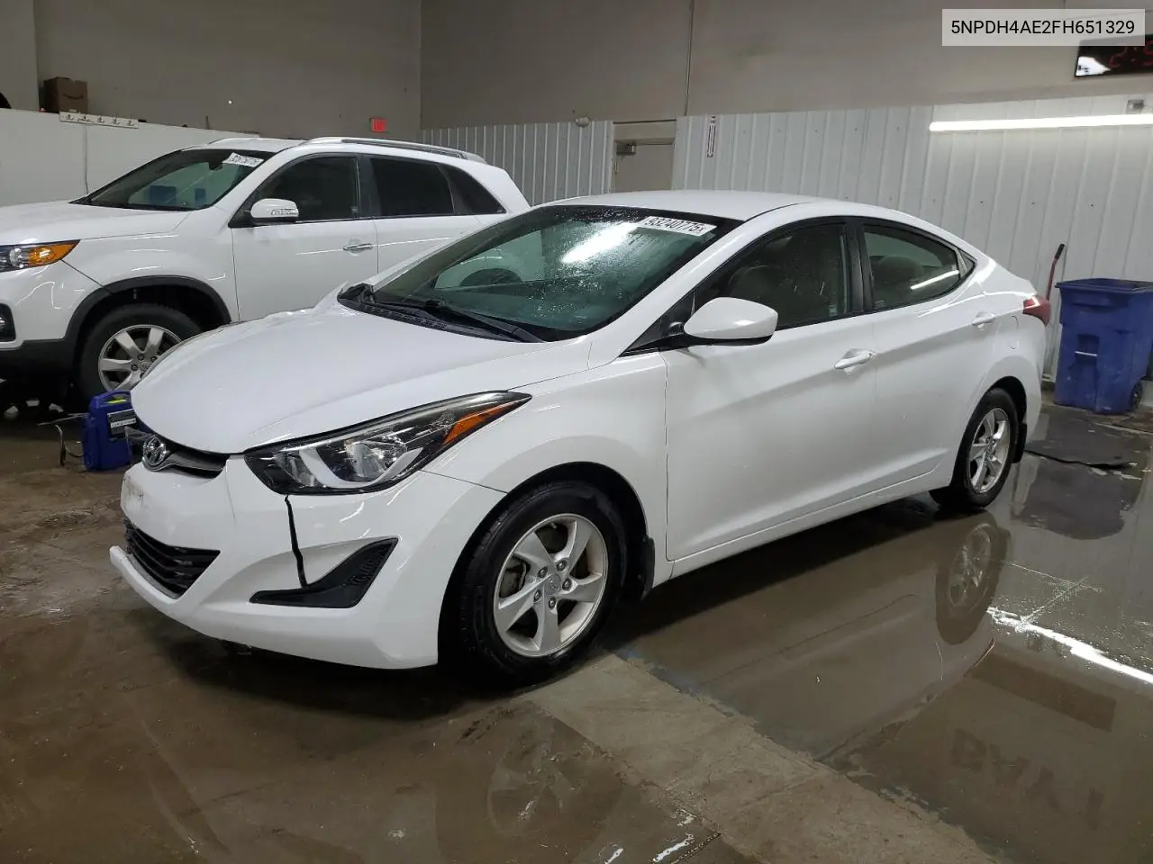 5NPDH4AE2FH651329 2015 Hyundai Elantra Se
