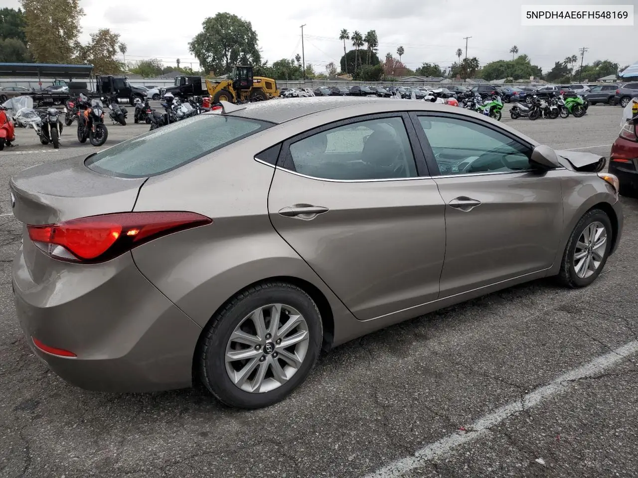 5NPDH4AE6FH548169 2015 Hyundai Elantra Se