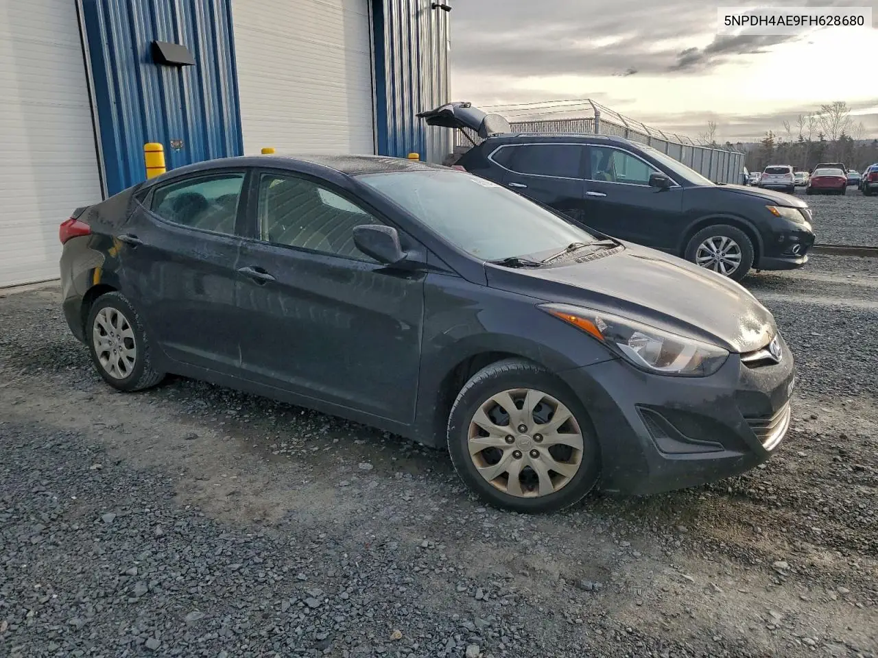 5NPDH4AE9FH628680 2015 Hyundai Elantra Se