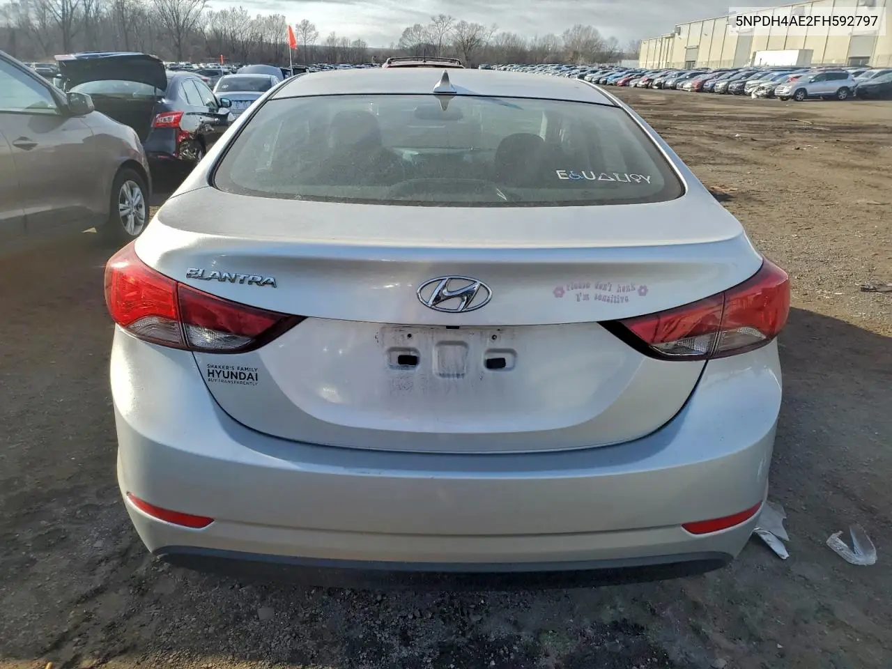 5NPDH4AE2FH592797 2015 Hyundai Elantra Se
