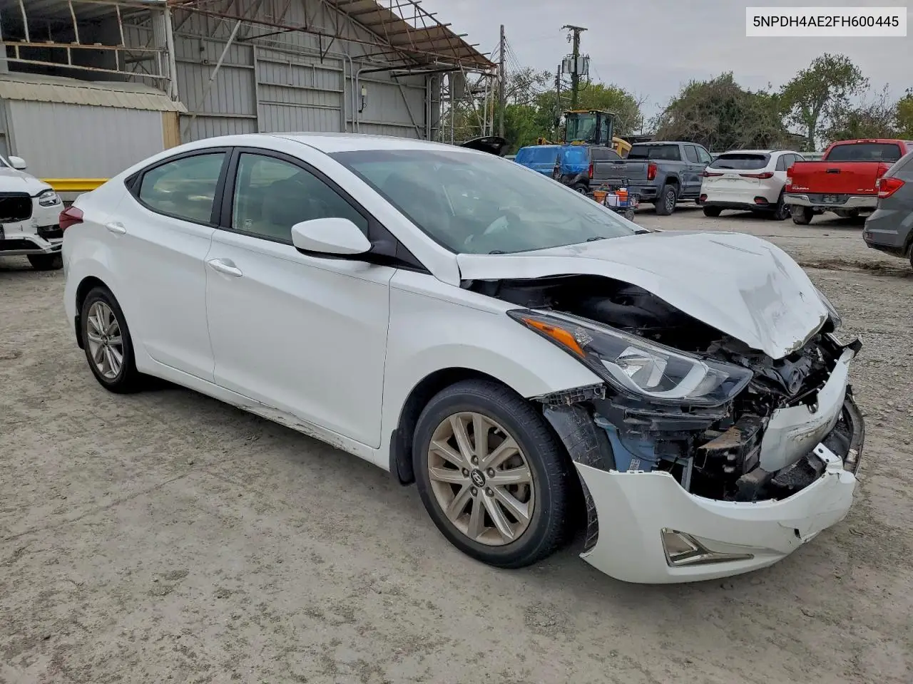 5NPDH4AE2FH600445 2015 Hyundai Elantra Se