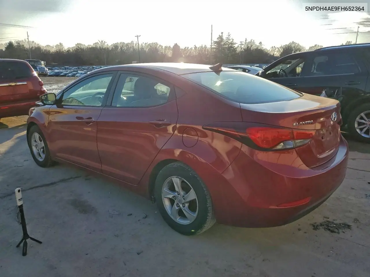 5NPDH4AE9FH652364 2015 Hyundai Elantra Se