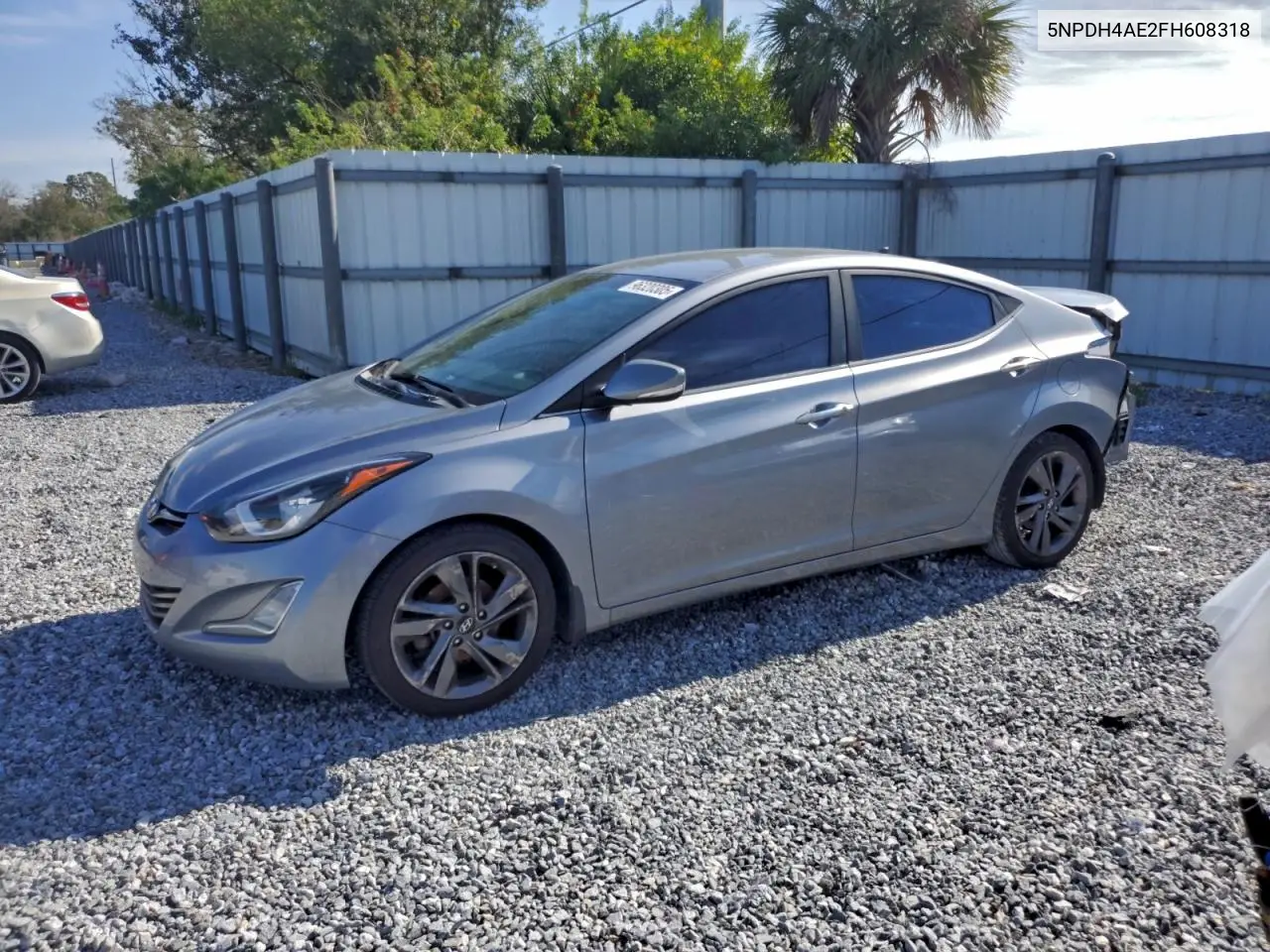 5NPDH4AE2FH608318 2015 Hyundai Elantra Se