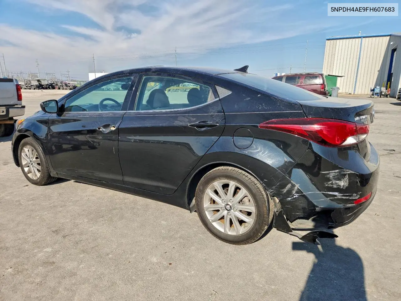 5NPDH4AE9FH607683 2015 Hyundai Elantra Se