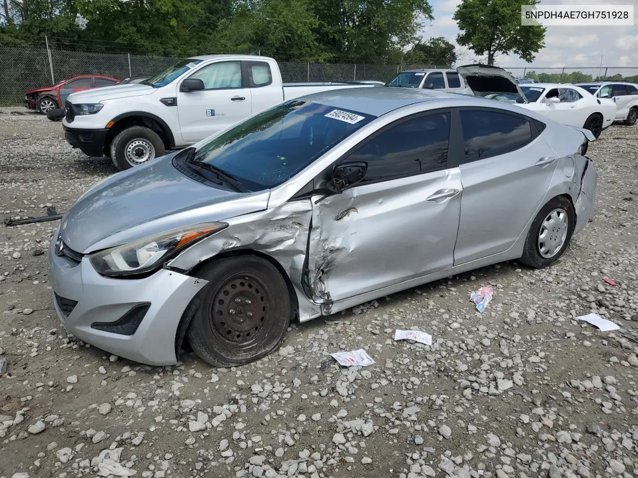 5NPDH4AE7GH751928 2016 Hyundai Elantra Se