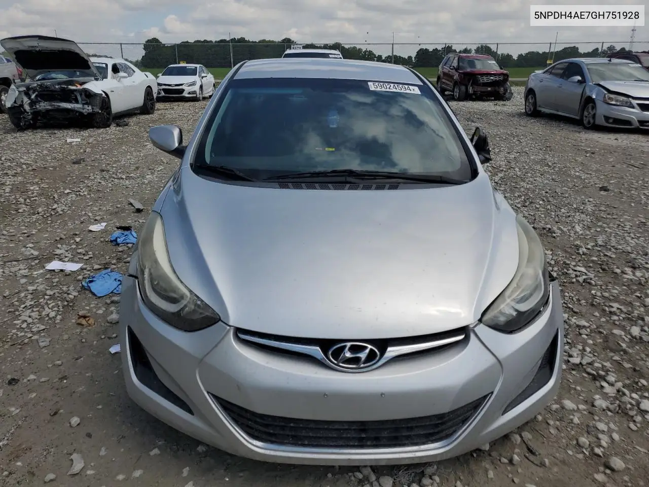 5NPDH4AE7GH751928 2016 Hyundai Elantra Se