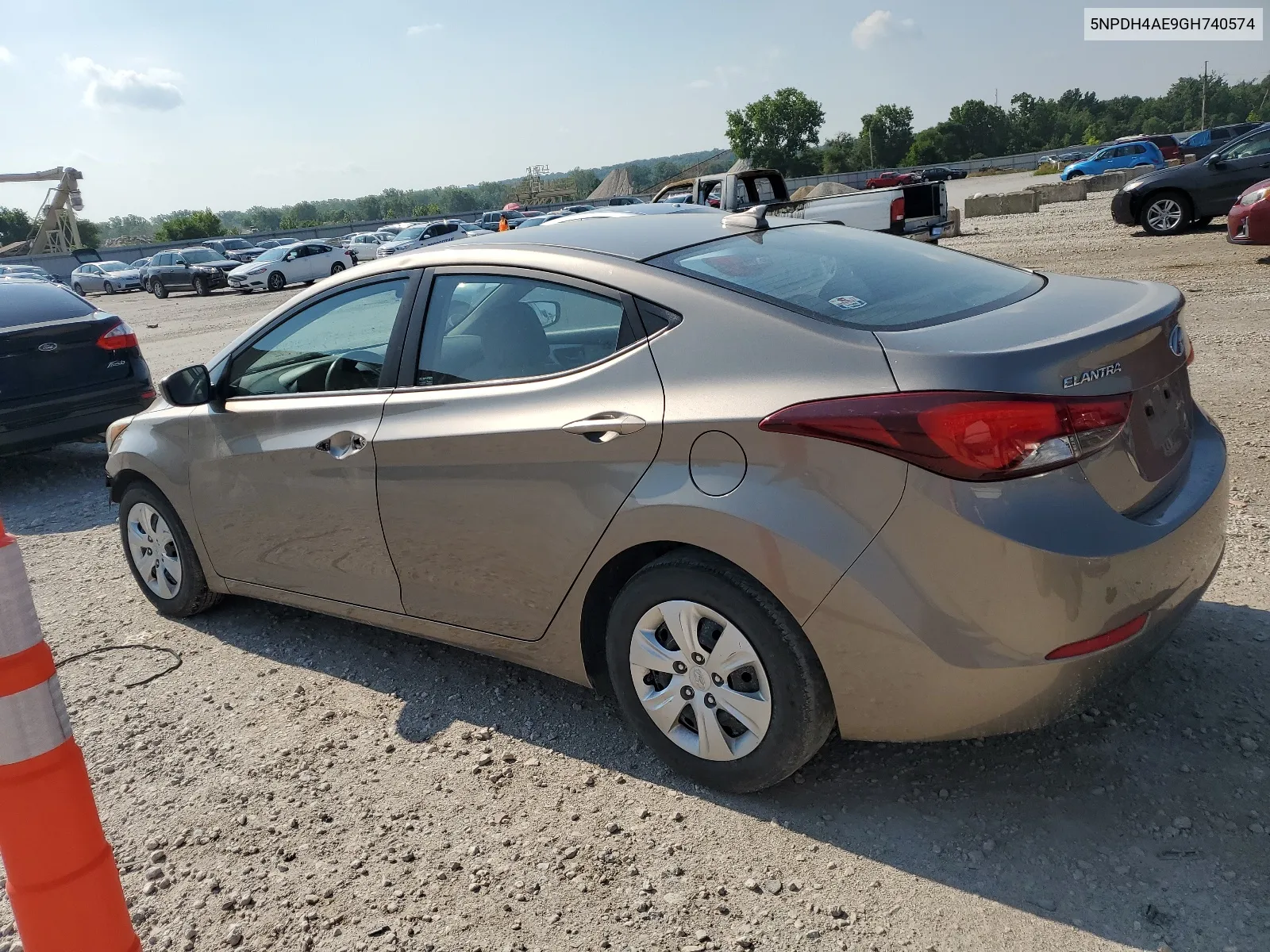 2016 Hyundai Elantra Se VIN: 5NPDH4AE9GH740574 Lot: 59312364