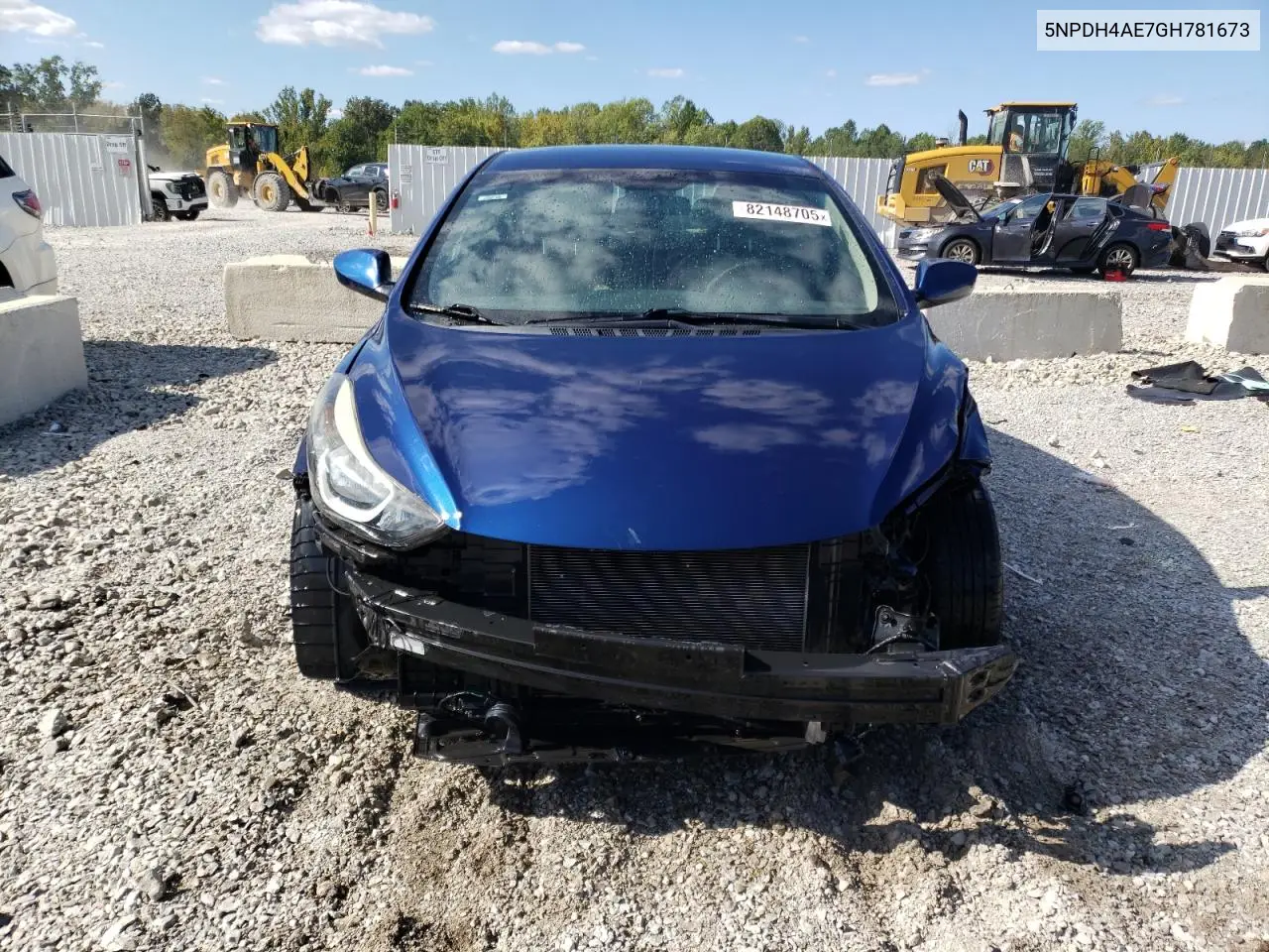 5NPDH4AE7GH781673 2016 Hyundai Elantra Se