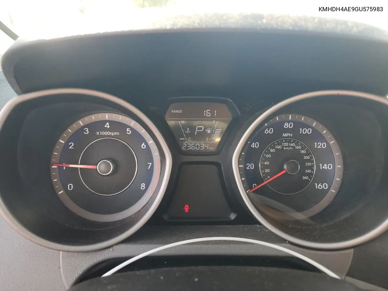 KMHDH4AE9GU575983 2016 Hyundai Elantra Se