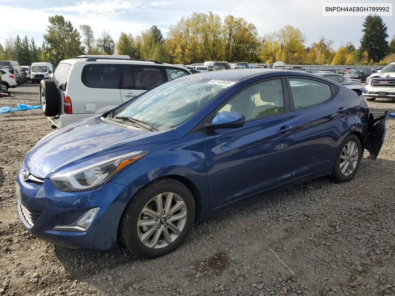 5NPDH4AE8GH789992 2016 Hyundai Elantra Se