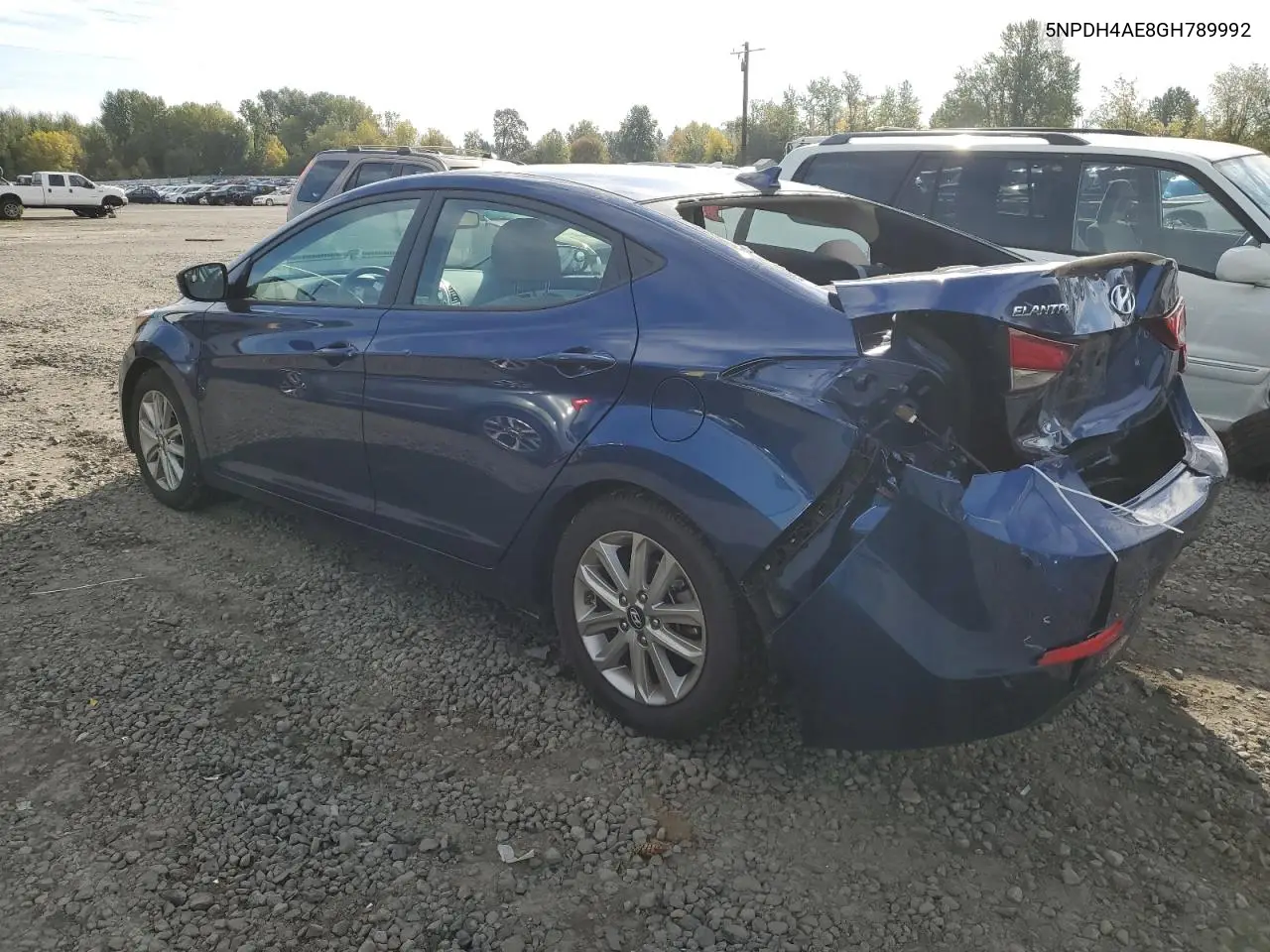 5NPDH4AE8GH789992 2016 Hyundai Elantra Se