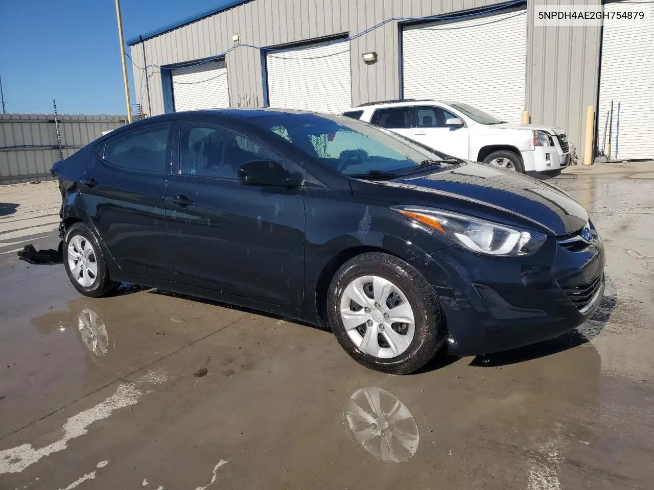 5NPDH4AE2GH754879 2016 Hyundai Elantra Se