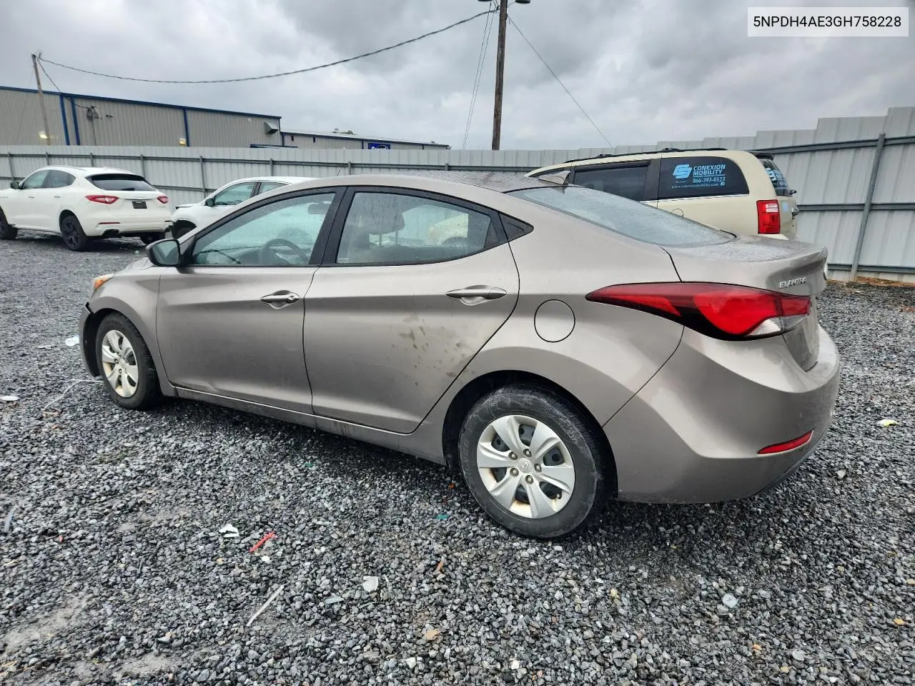 5NPDH4AE3GH758228 2016 Hyundai Elantra Se