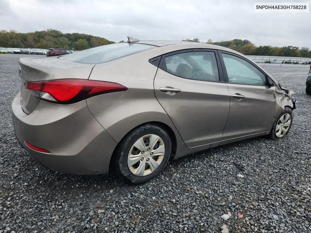 5NPDH4AE3GH758228 2016 Hyundai Elantra Se
