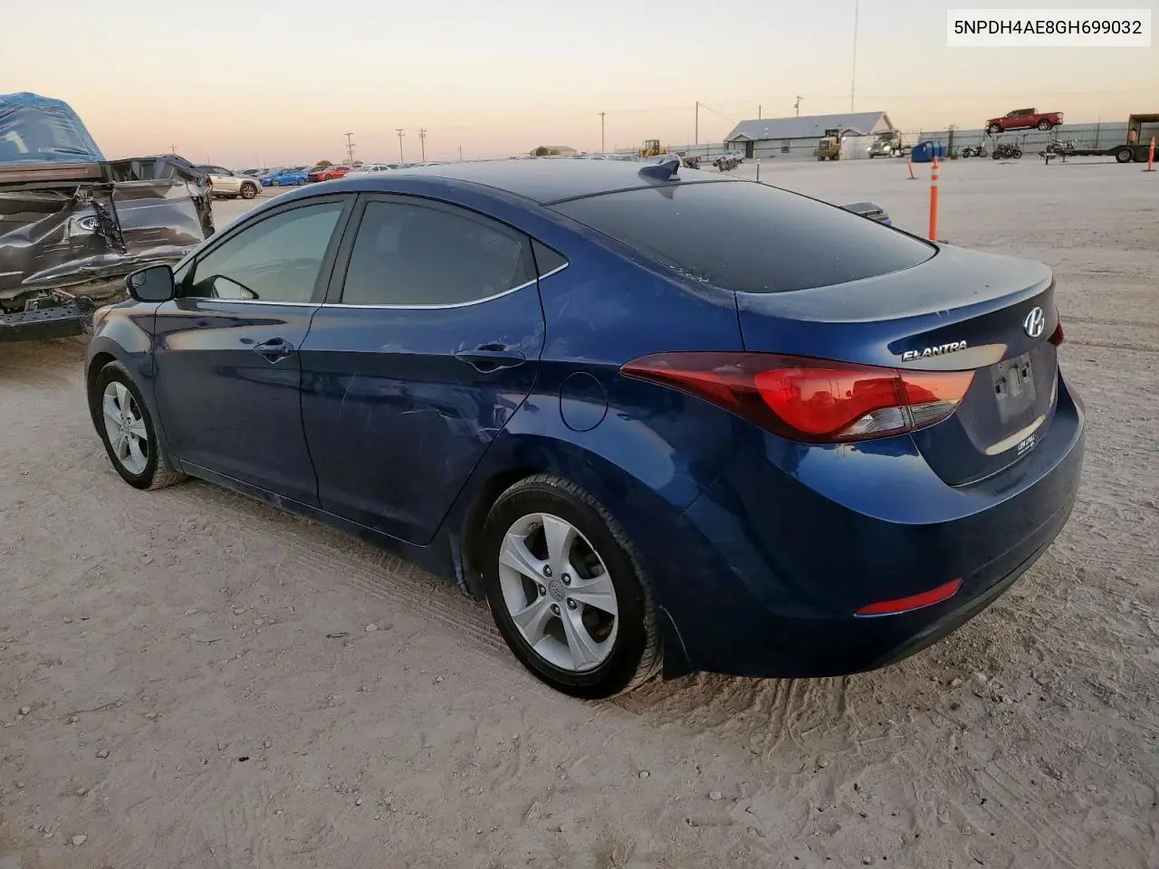 5NPDH4AE8GH699032 2016 Hyundai Elantra Se