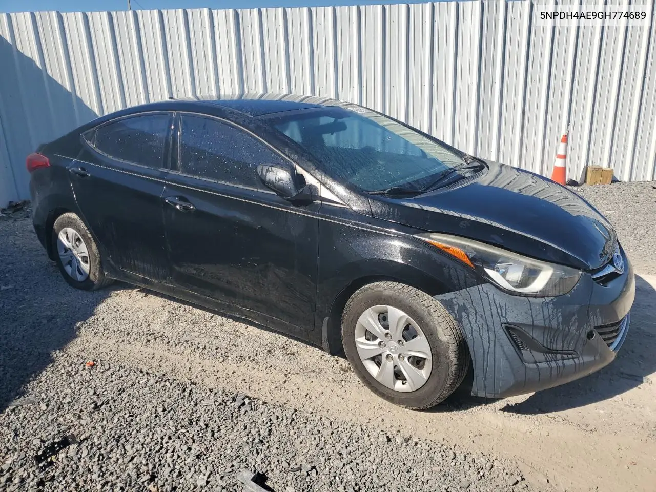5NPDH4AE9GH774689 2016 Hyundai Elantra Se
