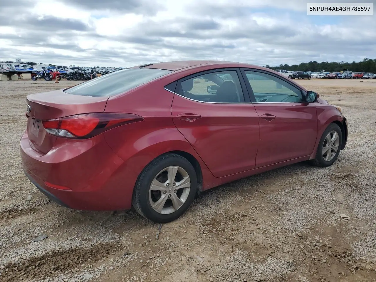 5NPDH4AE4GH785597 2016 Hyundai Elantra Se