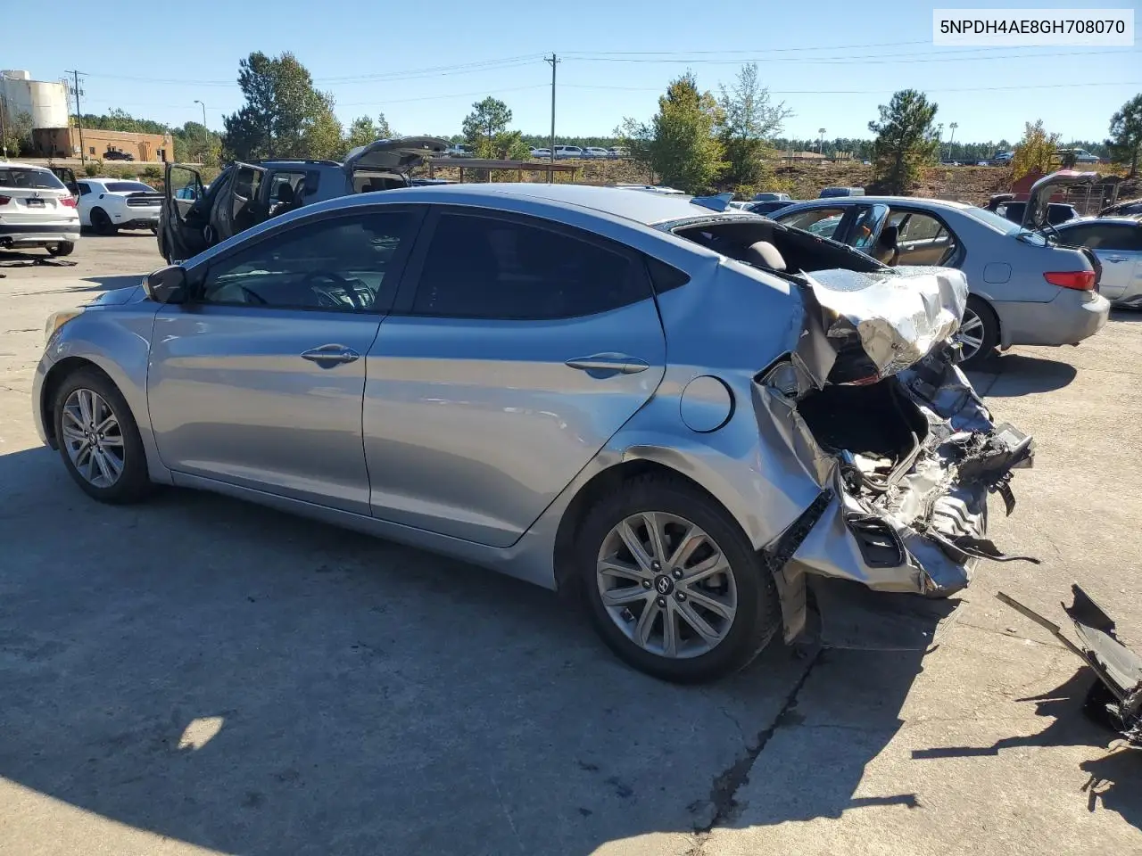 5NPDH4AE8GH708070 2016 Hyundai Elantra Se