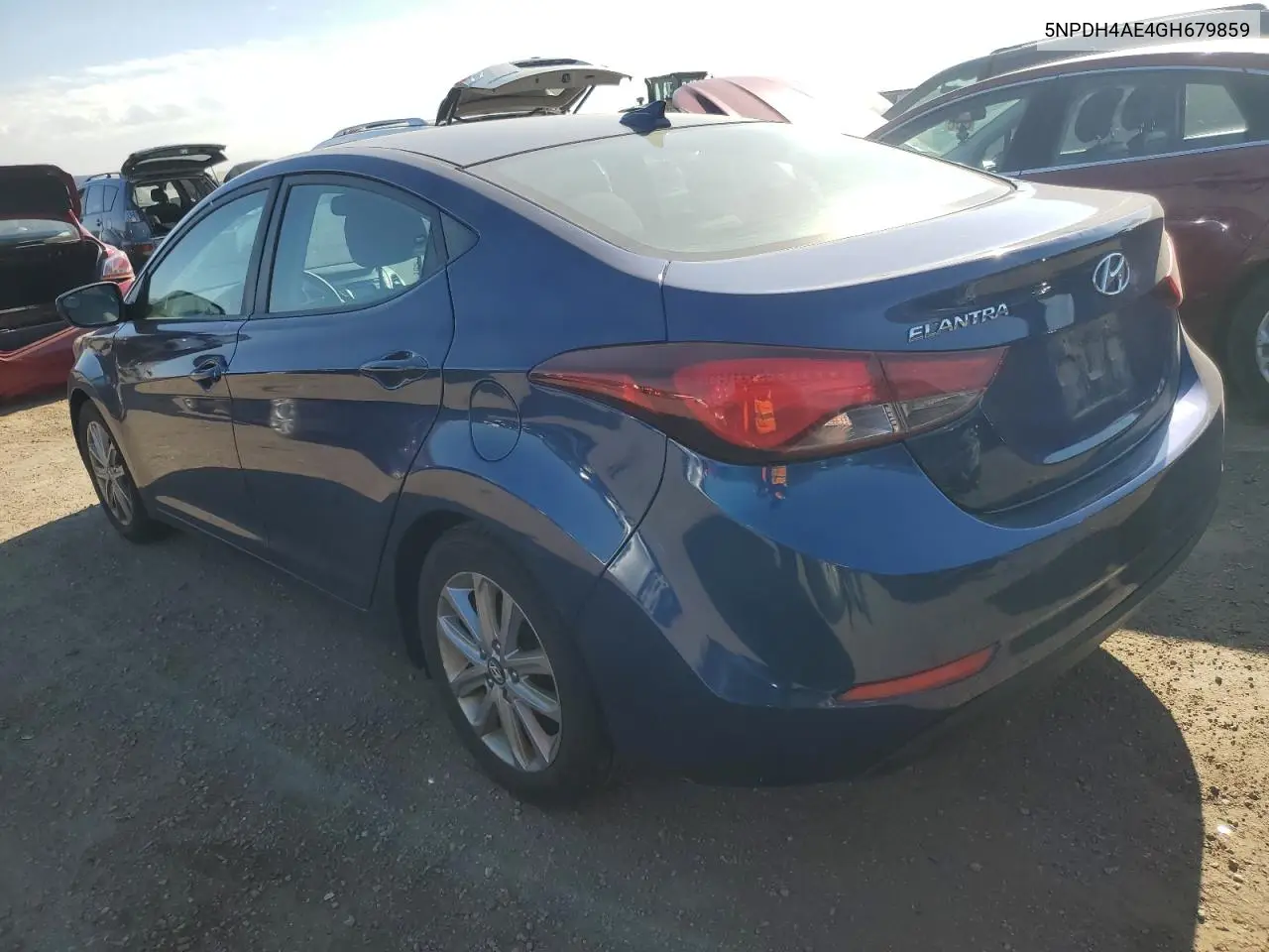 5NPDH4AE4GH679859 2016 Hyundai Elantra Se