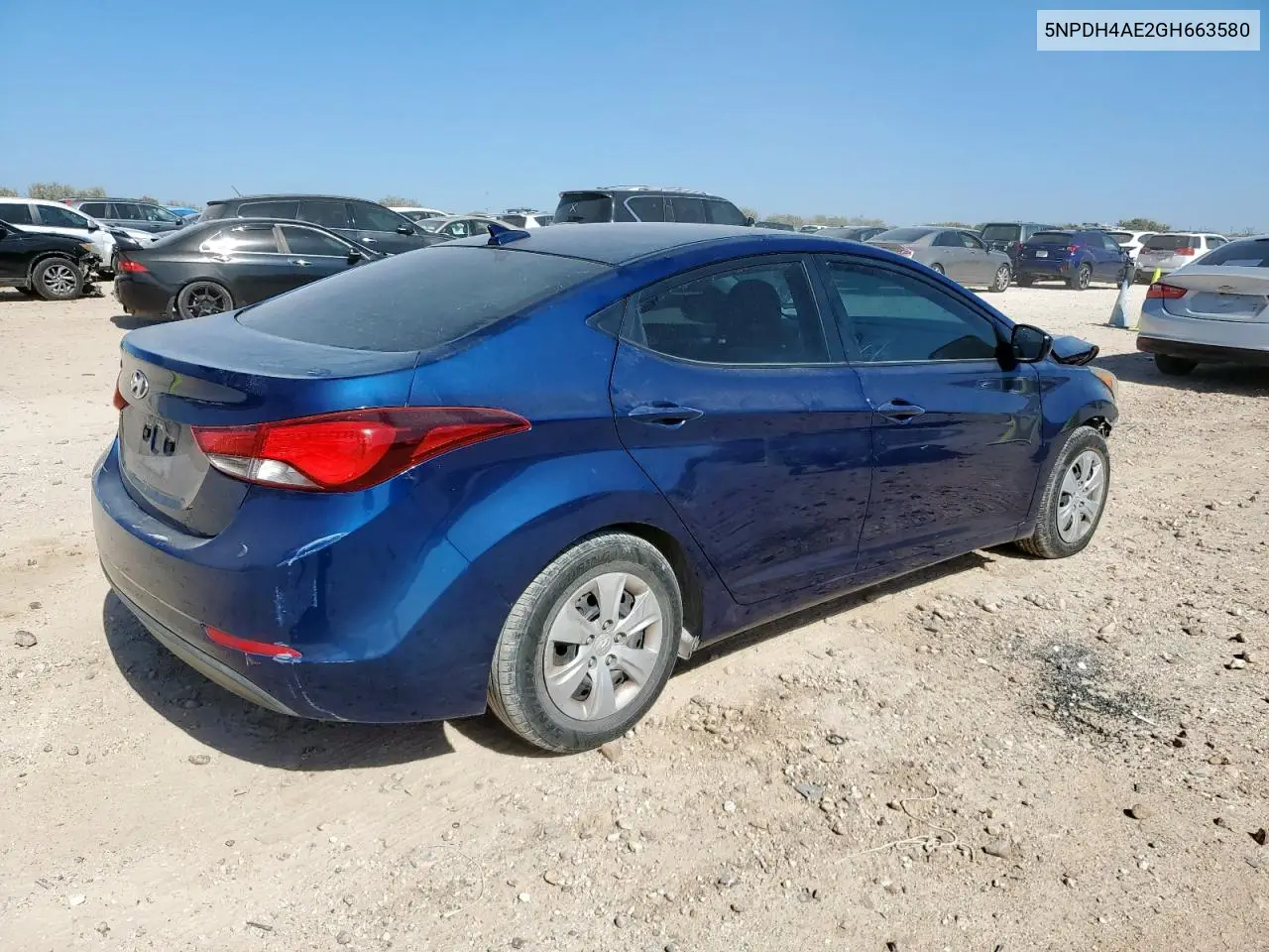 5NPDH4AE2GH663580 2016 Hyundai Elantra Se