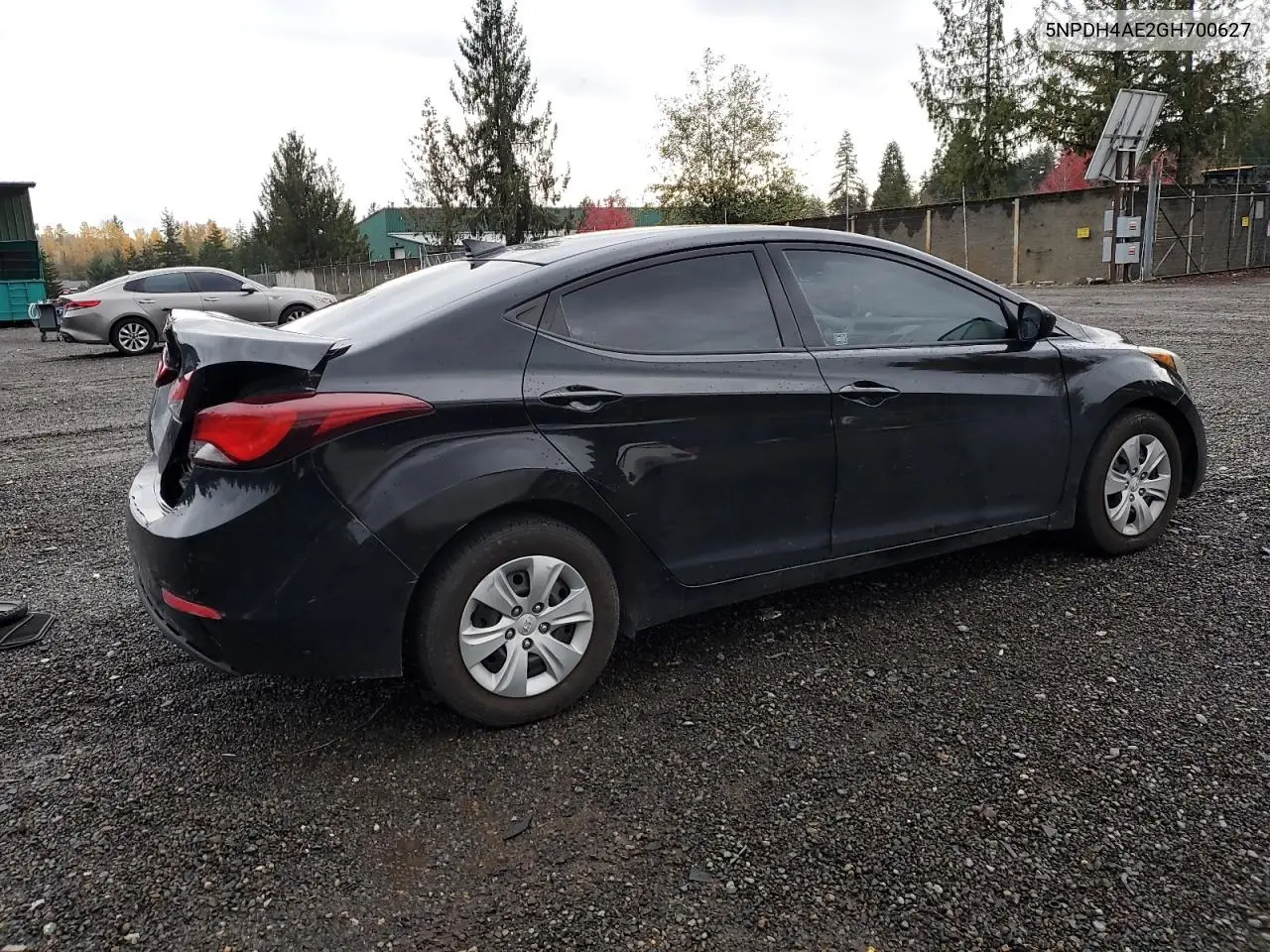 5NPDH4AE2GH700627 2016 Hyundai Elantra Se