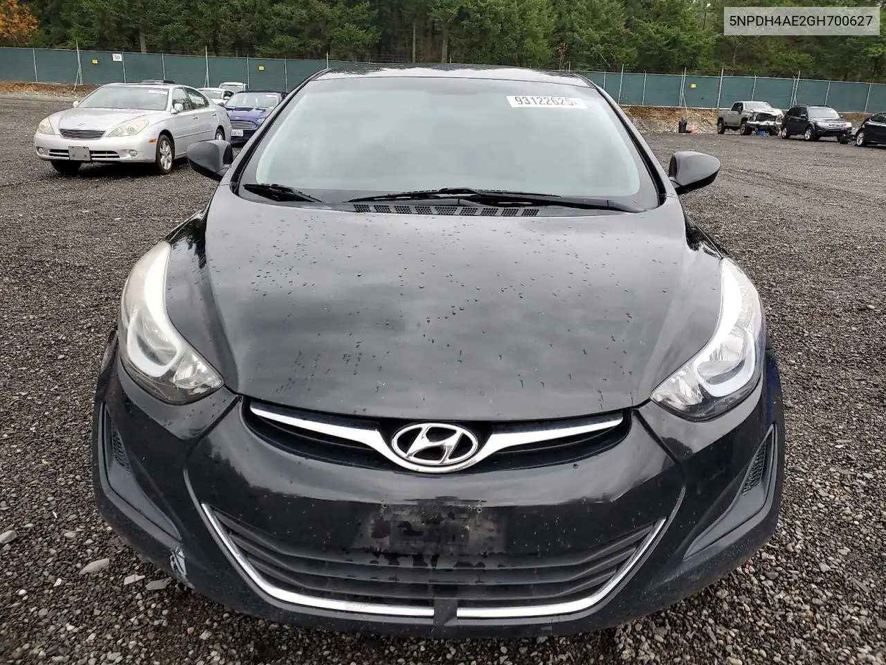 5NPDH4AE2GH700627 2016 Hyundai Elantra Se