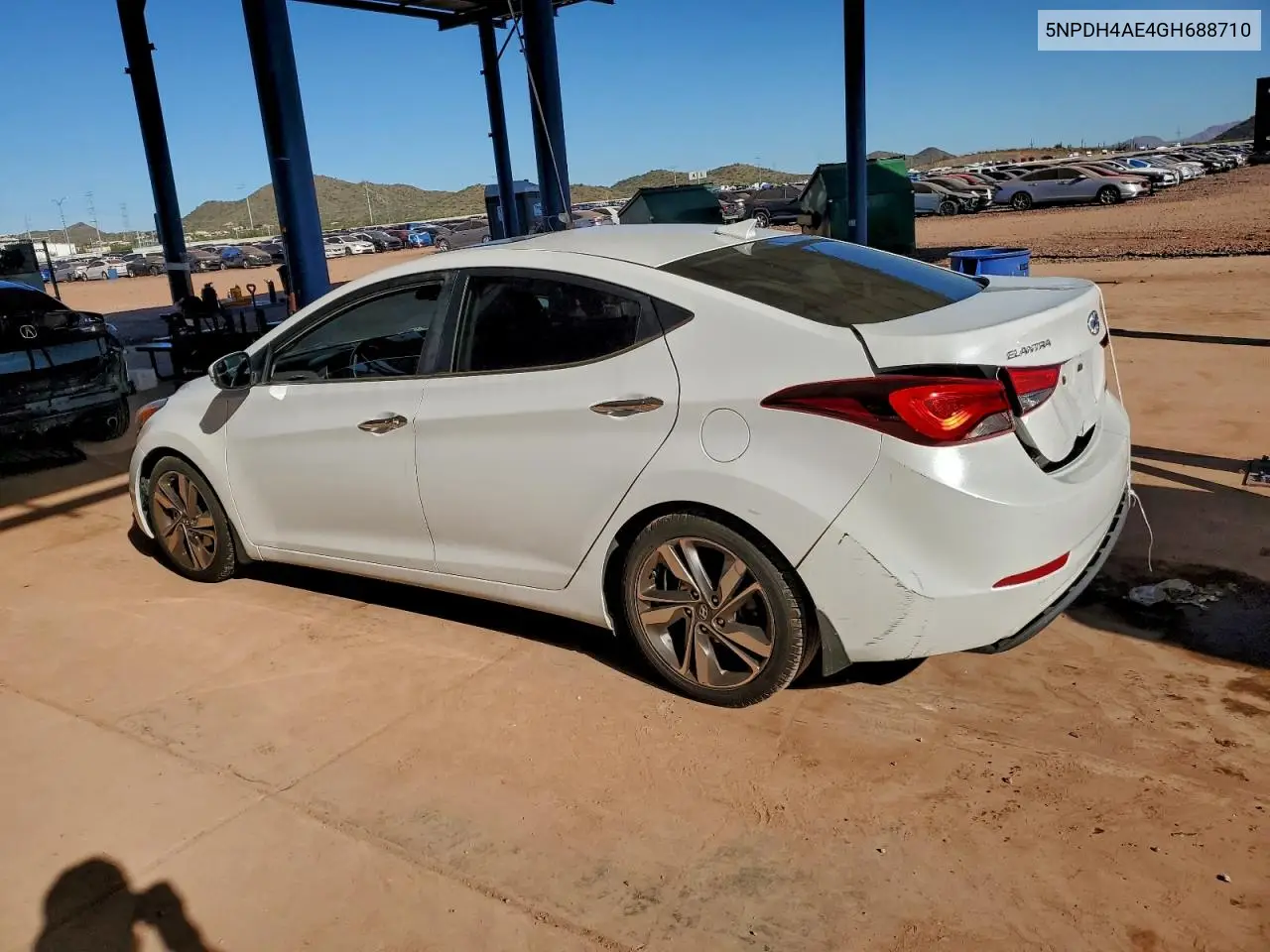 5NPDH4AE4GH688710 2016 Hyundai Elantra Se