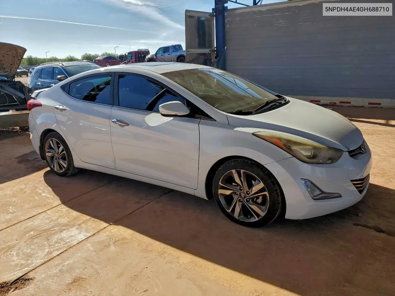 5NPDH4AE4GH688710 2016 Hyundai Elantra Se