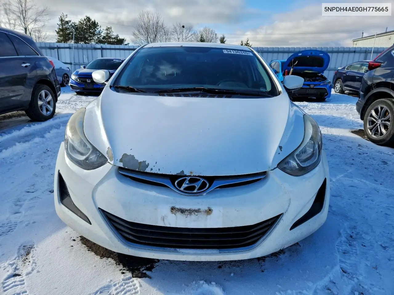 5NPDH4AE0GH775665 2016 Hyundai Elantra Se