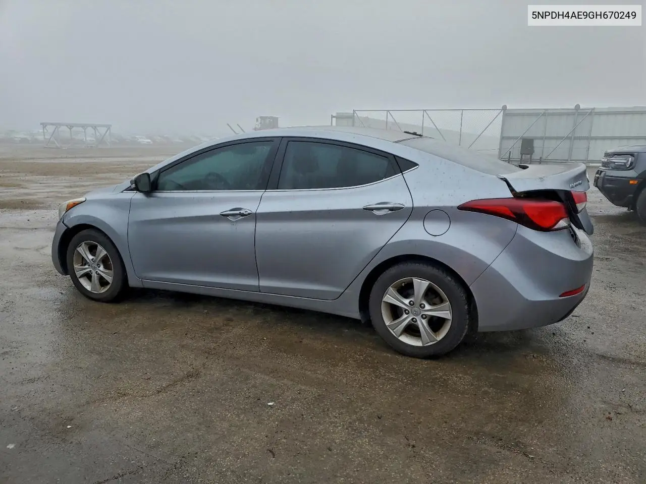5NPDH4AE9GH670249 2016 Hyundai Elantra Se