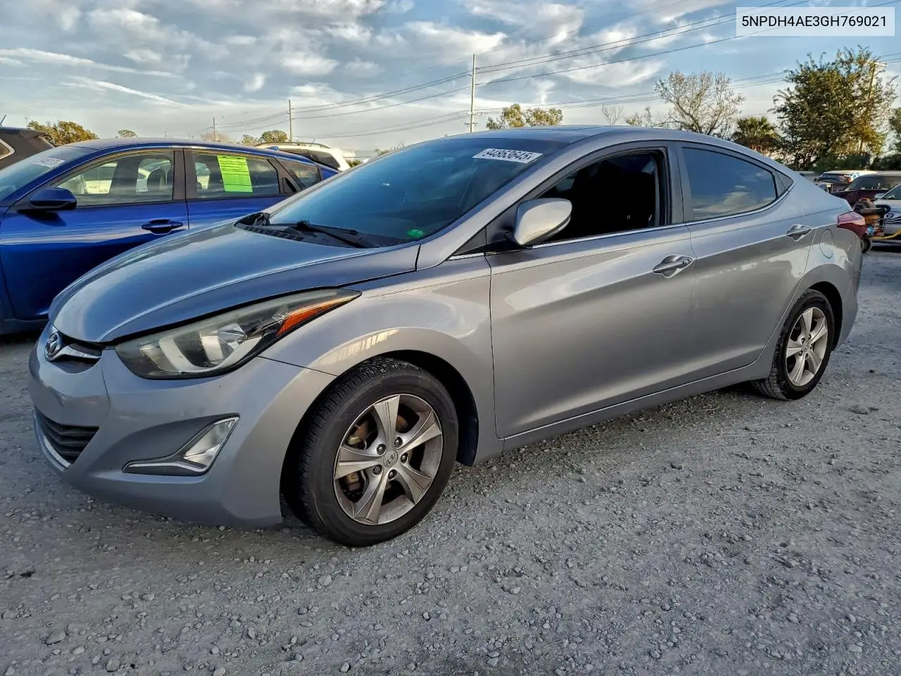 5NPDH4AE3GH769021 2016 Hyundai Elantra Se