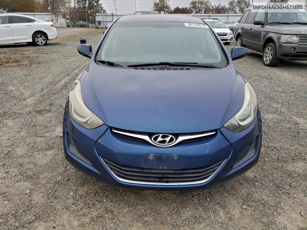 5NPDH4AE5GH671690 2016 Hyundai Elantra Se