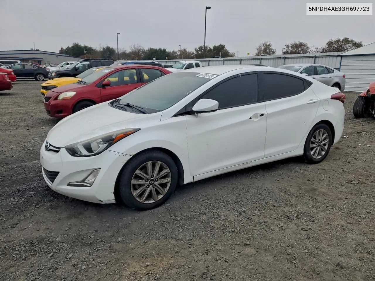 5NPDH4AE3GH697723 2016 Hyundai Elantra Se