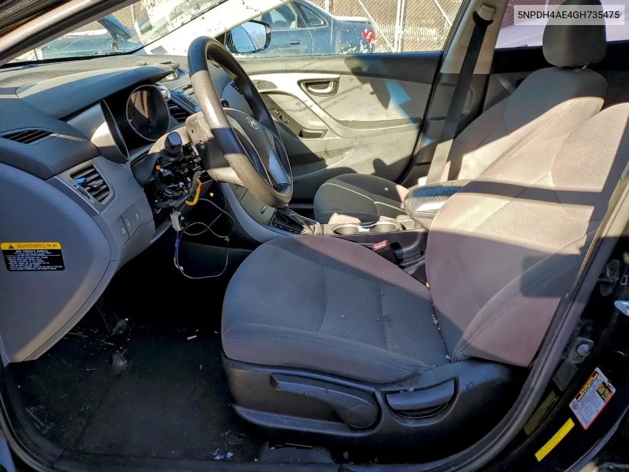 5NPDH4AE4GH735475 2016 Hyundai Elantra Se