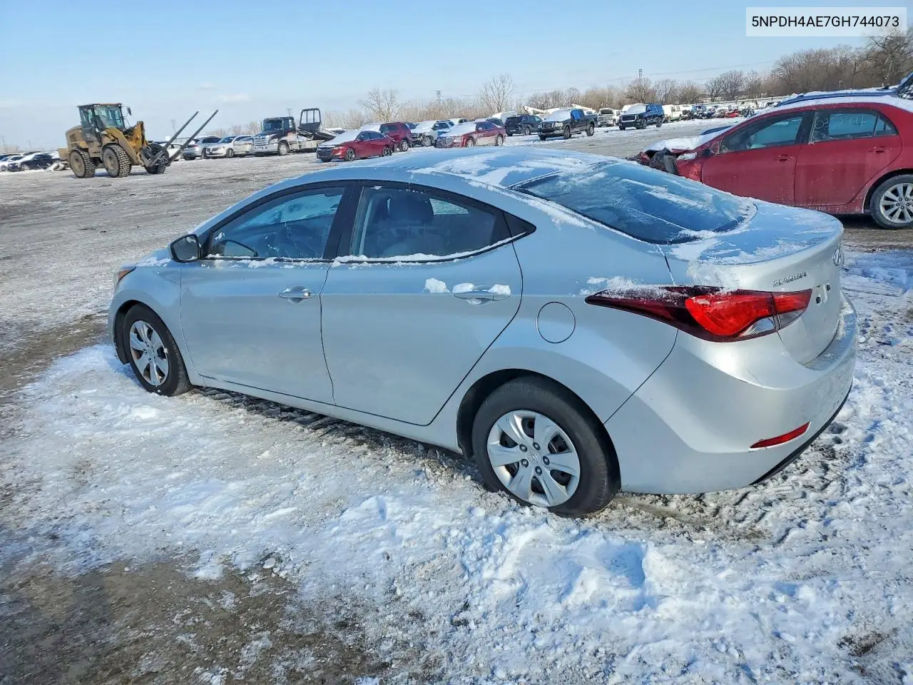 5NPDH4AE7GH744073 2016 Hyundai Elantra Se