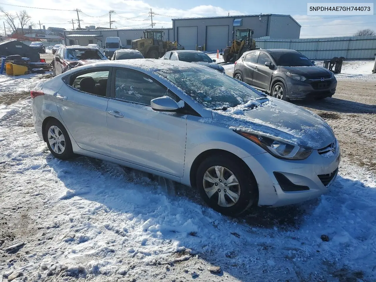 5NPDH4AE7GH744073 2016 Hyundai Elantra Se