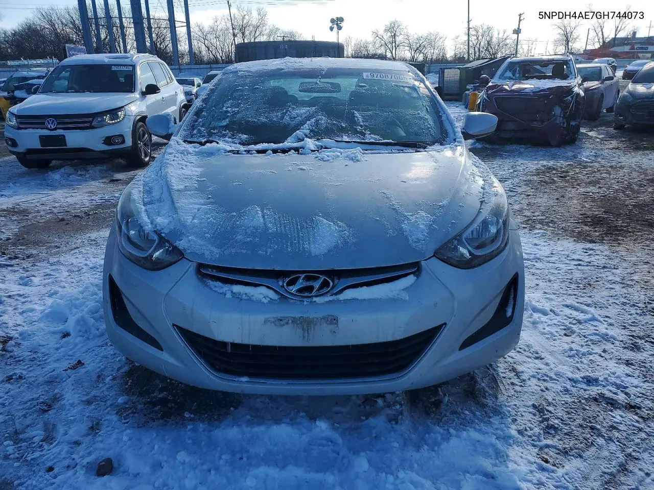 5NPDH4AE7GH744073 2016 Hyundai Elantra Se