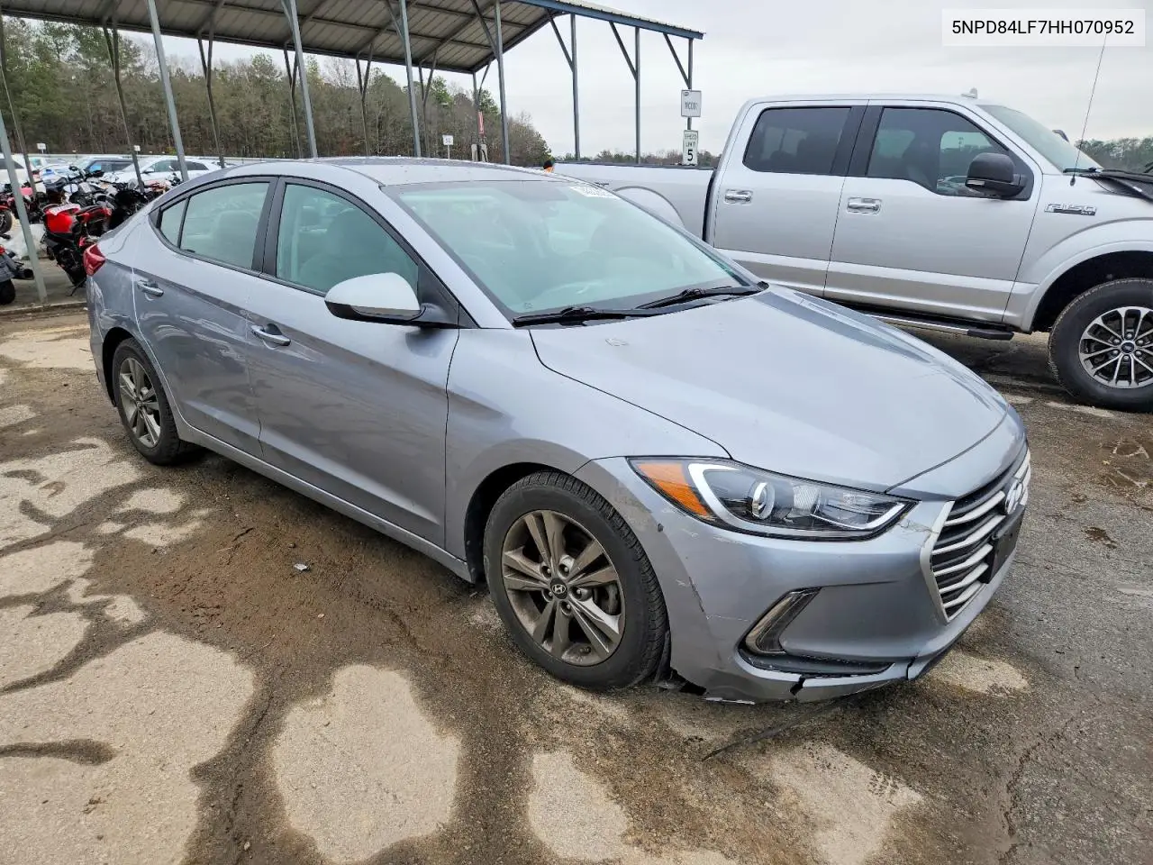 5NPD84LF7HH070952 2017 Hyundai Elantra Se