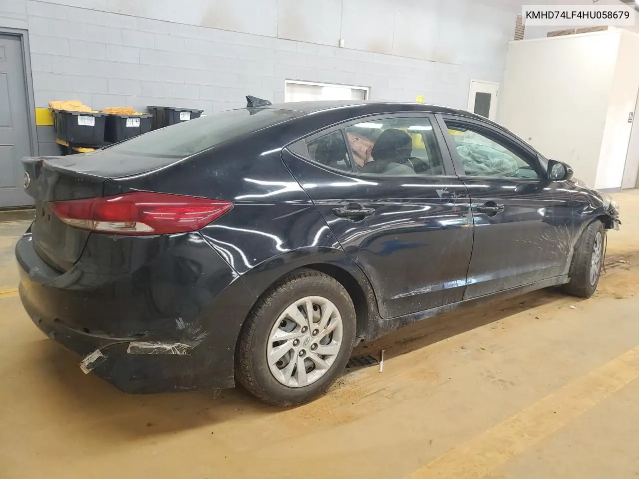 KMHD74LF4HU058679 2017 Hyundai Elantra Se
